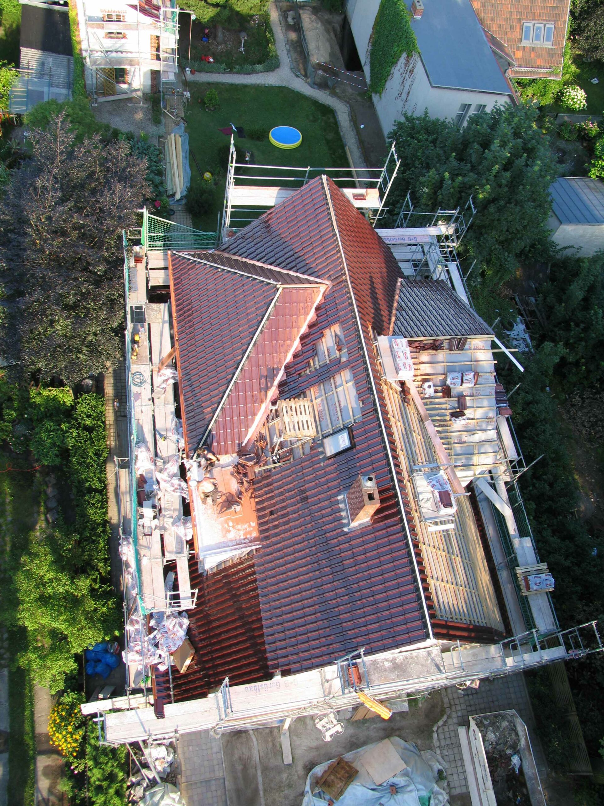 Gable roof thumbnail 2