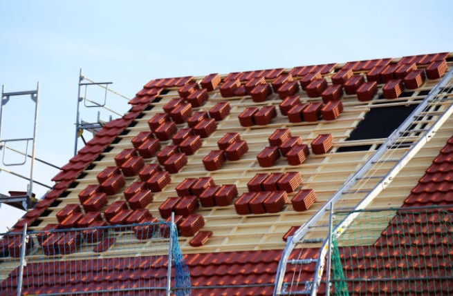 Gable roof thumbnail 4